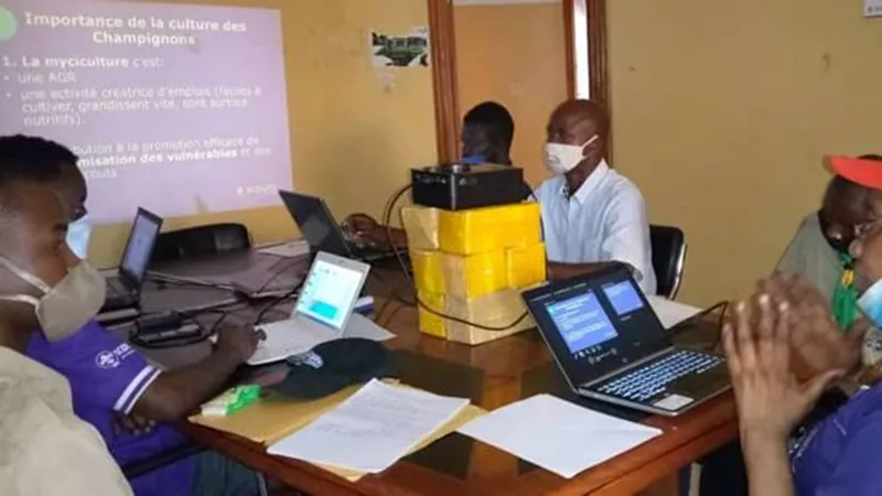 Scouts drive youth-led solutions for positive change in DR Congo! 