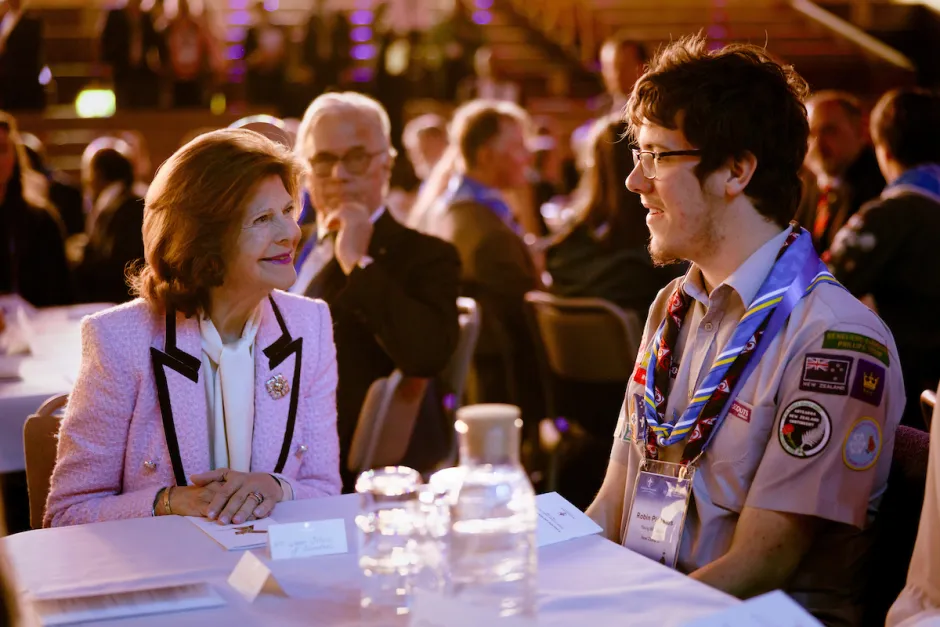 The Leadership Seminar: A Peaceful and Inclusive World 